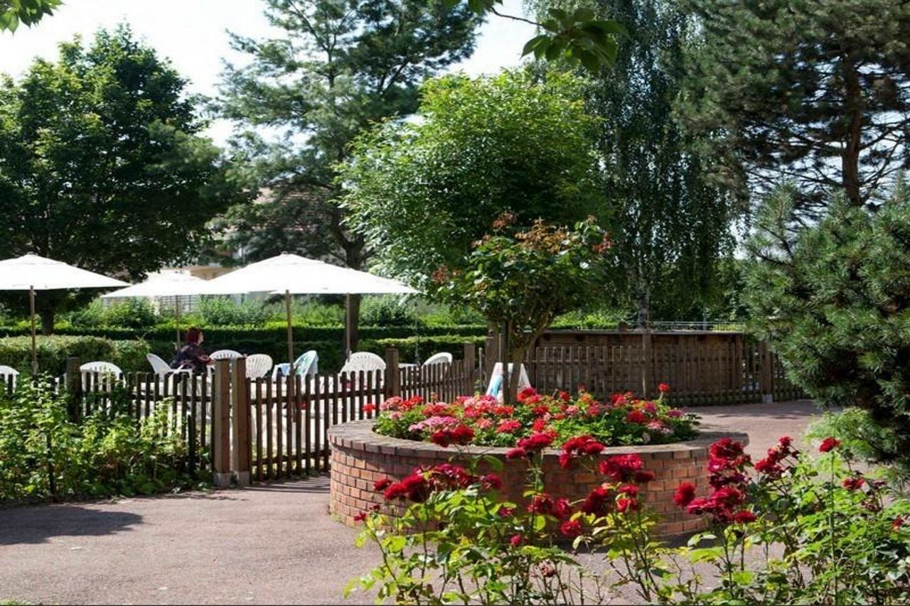 Hotel Western Grand Parc Marne La Vallée 3*